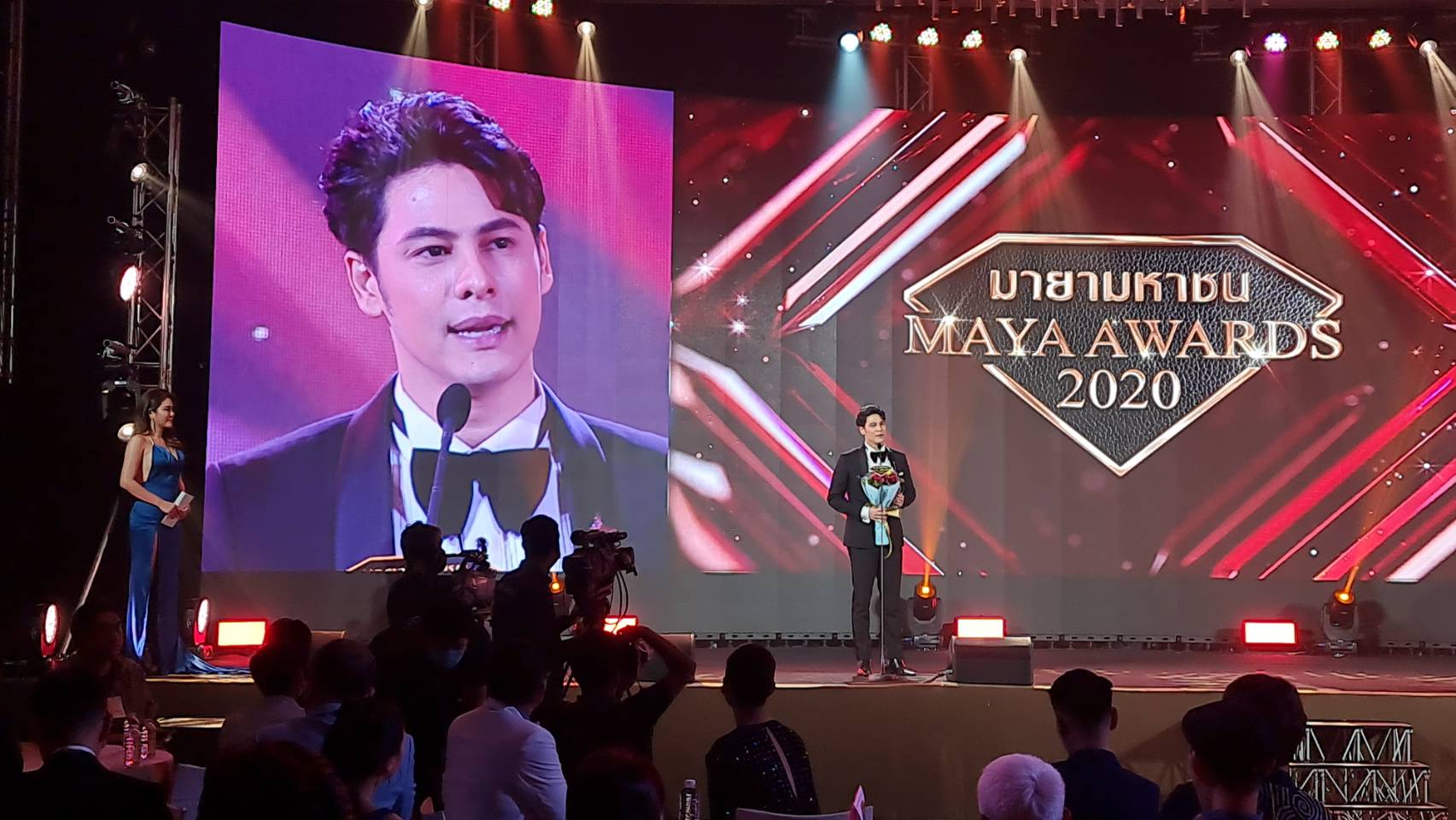 รางวัล Maya Awards 2020 (มายามหาชน ประจำปี 2563) ประเภทรางวัลพิธีกรชายดีเด่น ศิวัฒน์ โชติชัยชรินทร์